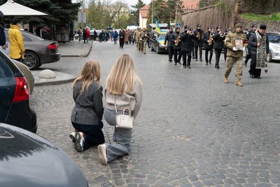 В Ужгороді попрощалися із захисником Русланом Тороповим 7 квітня 2025 року. В Ужгороді попрощалися із захисником Русланом Тороповим 7 квітня 2025 року.