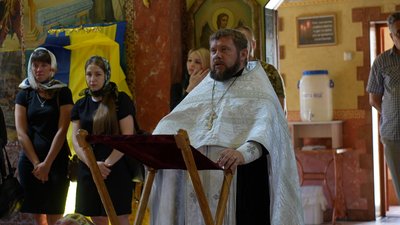 "Він залишається для мене маленьким хлопчиком". У Сумах попрощалися з 29-річним солдатом Сергієм Щербаком "Він залишається для мене маленьким хлопчиком". У Сумах попрощалися з 29-річним солдатом Сергієм Щербаком