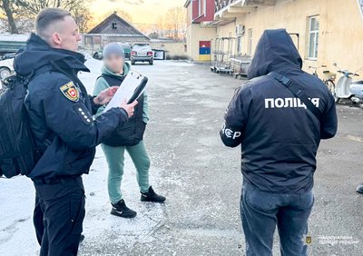 Через забруднення 12 гектарів земель судитимуть трьох людей на Рівненщині, — прокуратура Через забруднення 12 гектарів земель судитимуть трьох людей на Рівненщині, — прокуратура