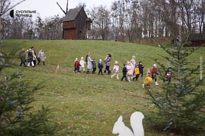 У Чернівцях запрацювала резиденція Святого Миколая: фоторепортаж
