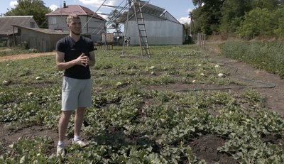 "А казали, що в нас не ростуть": 24-річний IT-вець з Черкащини вирощує кавуни "А казали, що в нас не ростуть": 24-річний IT-вець з Черкащини вирощує кавуни