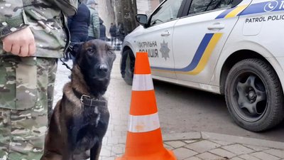 Біля будівлі районного територіального центру комплектування та соціальної підтримки у Кам'янці-Подільському пролунав вибух, 5 лютого 2025 року, Хмельниччина