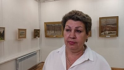 Головна зберігачка фондів обласного краєзнавчого музею Ірина Ленчук, виставка картин, художник Іван Хворостецький Головна зберігачка фондів обласного краєзнавчого музею Ірина Ленчук, виставка картин, художник Іван Хворостецький