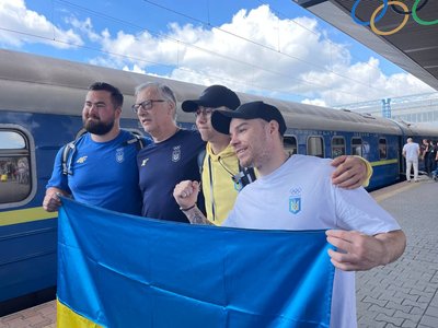 Четверо олімпійців, серед яких бронзова медалістка Ірина Геращенко, повернулися в Україну Четверо олімпійців, серед яких бронзова медалістка Ірина Геращенко, повернулися в Україну