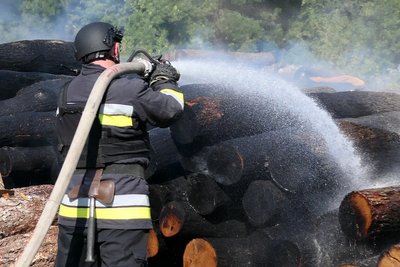 Глухів Глухів