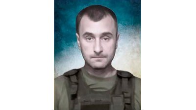 На Чернігівщині попрощалися з двома захисниками: Андрієм Юрченком та Сергієм Сушеницею На Чернігівщині попрощалися з двома захисниками: Андрієм Юрченком та Сергієм Сушеницею