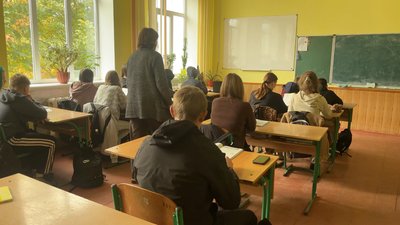 Якщо діти не мають змоги дістатись до ліцею, то навчаються онлайн, жовтень 2026 року, Хмельниччина