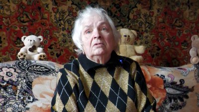 Пішки під обстрілами: як соціальні працівники у Дружківці допомагають літнім людям виживати Пішки під обстрілами: як соціальні працівники у Дружківці допомагають літнім людям виживати