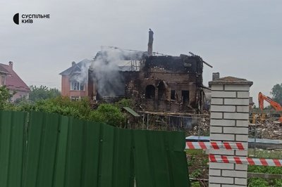 Є загиблі і поранені: наслідки атаки Київської області зафіксовані у 5 районах Є загиблі і поранені: наслідки атаки Київської області зафіксовані у 5 районах