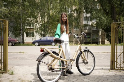 В Охтирському молодіжному центрі ремонтують велосипеди і видають людям: деталі В Охтирському молодіжному центрі ремонтують велосипеди і видають людям: деталі