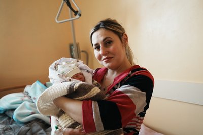 Батьки немовлят, які народилися 1 січня в Сумах, розповіли про первістків Батьки немовлят, які народилися 1 січня в Сумах, розповіли про первістків