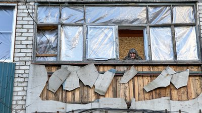 Мешканка будинку Лідія Миколаївка Донецька область Мешканка будинку Лідія Миколаївка Донецька область