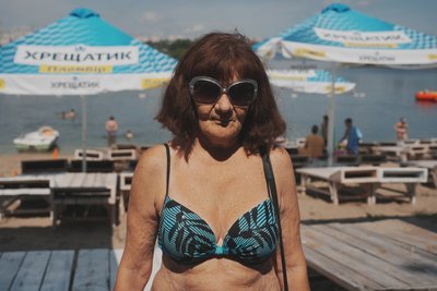 Ніна Орехова з Харкова на пляжі Ніна Орехова з Харкова на пляжі