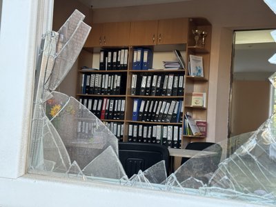 Армія РФ атакувала навчальний заклад у Сумах Армія РФ атакувала навчальний заклад у Сумах
