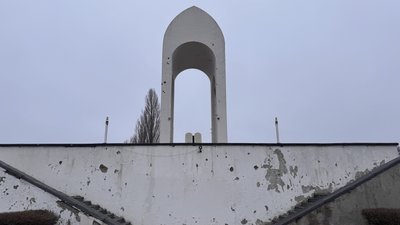 Меморіал "Дробицький Яр" у День пам'яті жертв Голокосту, Мала Рогань, Харківська область, 27 січня 2025 року Меморіал "Дробицький Яр" у День пам'яті жертв Голокосту, Мала Рогань, Харківська область, 27 січня 2025 року