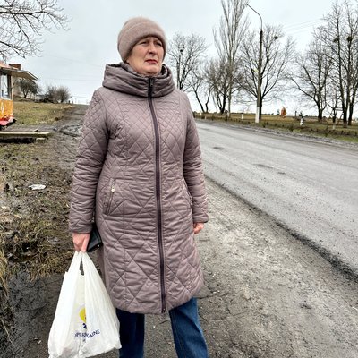 Вдруге тікати не хочеться. Як відбудоване після руйнувань у 2022 році село на Донеччині відчуває наближення фронту Вдруге тікати не хочеться. Як відбудоване після руйнувань у 2022 році село на Донеччині відчуває наближення фронту