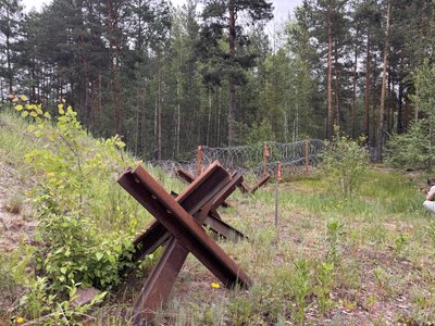 "Хто перетне межу — там і залишиться": що відбувається на кордоні з Білоруссю на Житомирщині "Хто перетне межу — там і залишиться": що відбувається на кордоні з Білоруссю на Житомирщині