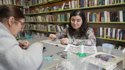 Традиційні українські прикраси з бісеру: вінницькі майстрині виготовляють силянки Традиційні українські прикраси з бісеру: вінницькі майстрині виготовляють силянки