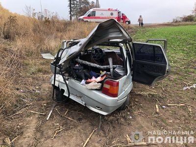 Чотири людини травмувалися в аварії у Сумському районі Чотири людини травмувалися в аварії у Сумському районі