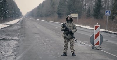 Блокпост, 24 лютого 2022 року, військовий, дорога, Івано-Франківщина Блокпост, 24 лютого 2022 року, військовий, дорога, Івано-Франківщина