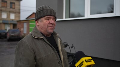 "Все безкоштовно". У Тростянці відновили обстріляний військами РФ будинок "Все безкоштовно". У Тростянці відновили обстріляний військами РФ будинок