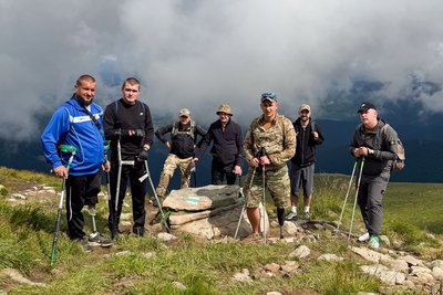 «Коли ми піднімалися на Говерлу, люди нам аплодували» — ветеран з Житомирщини Олександр Халабуда «Коли ми піднімалися на Говерлу, люди нам аплодували» — ветеран з Житомирщини Олександр Халабуда