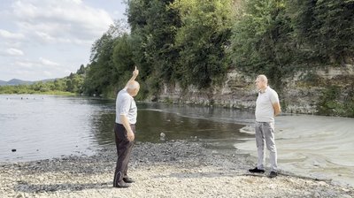 Хосе Турчик і староста села Василь Зварич Хосе Турчик і староста села Василь Зварич