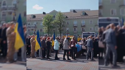 З 38-річним військовослужбовцем Дмитром Метельським попрощалися у Рівному З 38-річним військовослужбовцем Дмитром Метельським попрощалися у Рівному