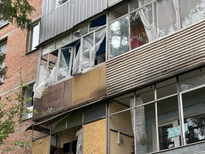 "Цей раз все в нас пошкоджено": наслідки руйнувань після обстрілу 13 травня у Полтаві "Цей раз все в нас пошкоджено": наслідки руйнувань після обстрілу 13 травня у Полтаві