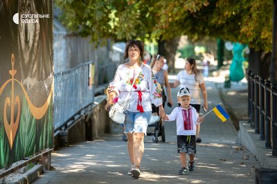 Флешмоб вишиванок: в Одеському зоопарку відвідувачів пускали безкоштовно