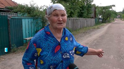 Дитячий майданчик не на часі: у селі на Чернігівщині діти власноруч облаштовують собі місця для ігор Дитячий майданчик не на часі: у селі на Чернігівщині діти власноруч облаштовують собі місця для ігор