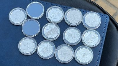 "Отримала на решту у магазині": черкащанка колекціонує монети, щоб допомогти військовим "Отримала на решту у магазині": черкащанка колекціонує монети, щоб допомогти військовим
