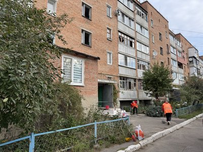 Унаслідок нічної атаки на Полтаву пошкоджено житлові будинки: що говорять очевидці обстрілу Унаслідок нічної атаки на Полтаву пошкоджено житлові будинки: що говорять очевидці обстрілу