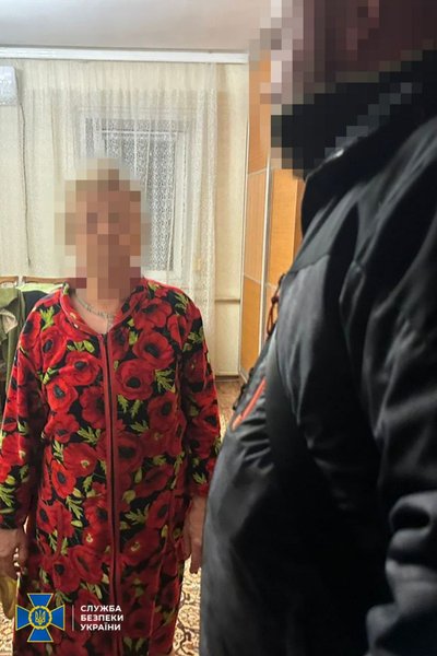 Вилучили понад 300 тис. доларів. У Дніпрі голову ВЛК підозрюють у продажі довідок про непридатність до служби Вилучили понад 300 тис. доларів. У Дніпрі голову ВЛК підозрюють у продажі довідок про непридатність до служби