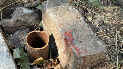 У Кропивницькому демонтують аварійні та нічийні металеві конструкції У Кропивницькому демонтують аварійні та нічийні металеві конструкції