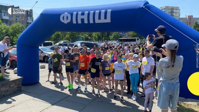 Забіг на підтримку захисників "Азовсталі". Фото: Юлія Слабінська/Суспільне Донбас Забіг на підтримку захисників "Азовсталі". Фото: Юлія Слабінська/Суспільне Донбас