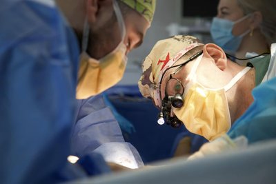 У Вінницькій лікарні ім. Пирогова зробили операцію з видалення великих паразитарних кіст печінки У Вінницькій лікарні ім. Пирогова зробили операцію з видалення великих паразитарних кіст печінки