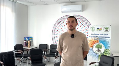 Каністерапія: як собаки Гаєчка та Річард допомагають з реабілітацією військових на Рівненщині Каністерапія: як собаки Гаєчка та Річард допомагають з реабілітацією військових на Рівненщині