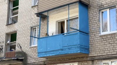 У Вільногірську на Дніпропетровщині з пошкодженого внаслідок вибуху будинку поранені четверо людей, серед них — дитина У Вільногірську на Дніпропетровщині з пошкодженого внаслідок вибуху будинку поранені четверо людей, серед них — дитина