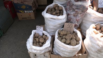 Завадили заморозки: що про вартість молодої картоплі кажуть продавці та покупці Завадили заморозки: що про вартість молодої картоплі кажуть продавці та покупці