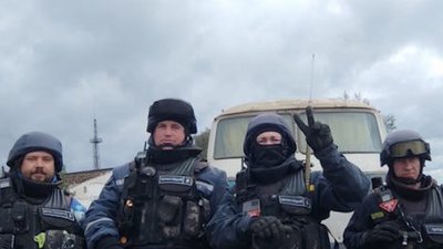 Пам'яті загиблого на Херсонщині сапера-водія Сергія Курінного із Житомира Пам'яті загиблого на Херсонщині сапера-водія Сергія Курінного із Житомира