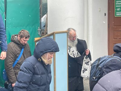 Останній молебень УПЦ МП у Лаврі Останній молебень УПЦ МП у Лаврі