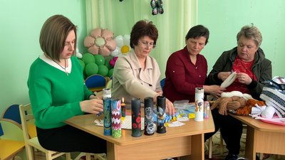 Виконали сотні мотанок та розмалювали сотні гільз працівники дитсадка на Рівненщині