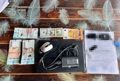 Збитки на закупівлі електроенергії та ремонті мереж водовідведення: на Дніпропетровщині підозрюють посадовців Збитки на закупівлі електроенергії та ремонті мереж водовідведення: на Дніпропетровщині підозрюють посадовців