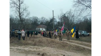 У Ріпкинській громаді на Чернігівщині попрощалися із захисником Євгенієм Сухоруковим У Ріпкинській громаді на Чернігівщині попрощалися із захисником Євгенієм Сухоруковим