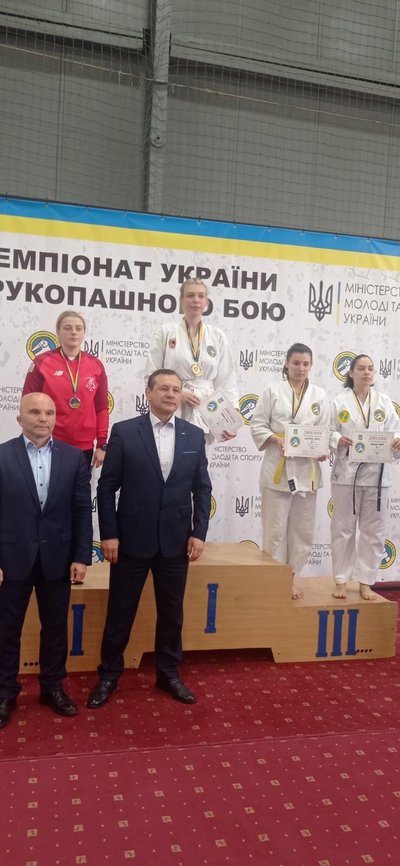 Житомирянка Лілія Павлюк стала дворазовою чемпіонкою України з рукопашного бою Житомирянка Лілія Павлюк стала дворазовою чемпіонкою України з рукопашного бою
