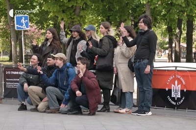 "Тут немає "русского міра": в Одесі поклали квіти на місце сутичок 2 травня 2014 року "Тут немає "русского міра": в Одесі поклали квіти на місце сутичок 2 травня 2014 року