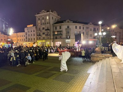 Освячення різдвяної шопки у Тернополі, Тернопіль,12 грудня 2025 року Освячення різдвяної шопки у Тернополі, Тернопіль,12 грудня 2025 року