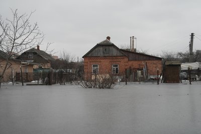"Вода зайшла в хати": у Сумах оголосили надзвичайну ситуацію через підтоплення та негоду "Вода зайшла в хати": у Сумах оголосили надзвичайну ситуацію через підтоплення та негоду