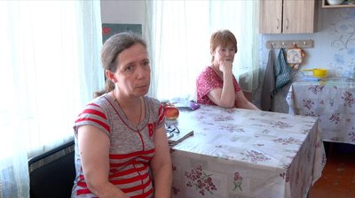 Замість дому — шкільний клас: історії переселенців, які живуть в шелтері на Черкащині